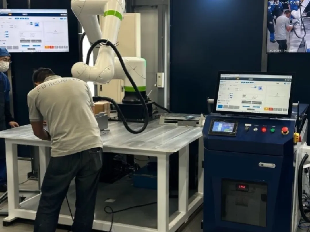 【alfaJULIA】單件生產也能用機器人焊接！生產效率提升10倍、換模時間縮短1/10